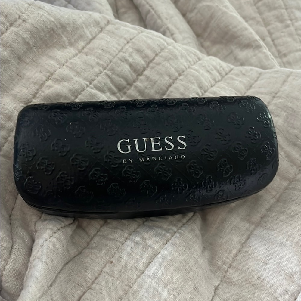 Guess Brown Rectangular Sunglasses With Gradient … - image 5